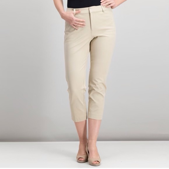 Charter Club Womenś  Cropped Straight-Leg Pants, Sedona Dust Size 16 Petite - Picture 1 of 8